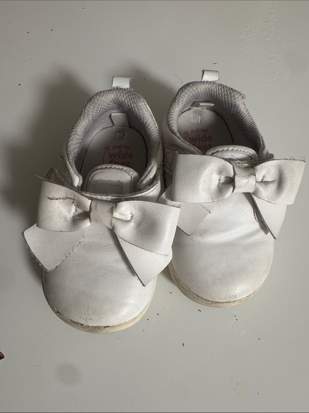 White Kids Bow Slip-On Shoes